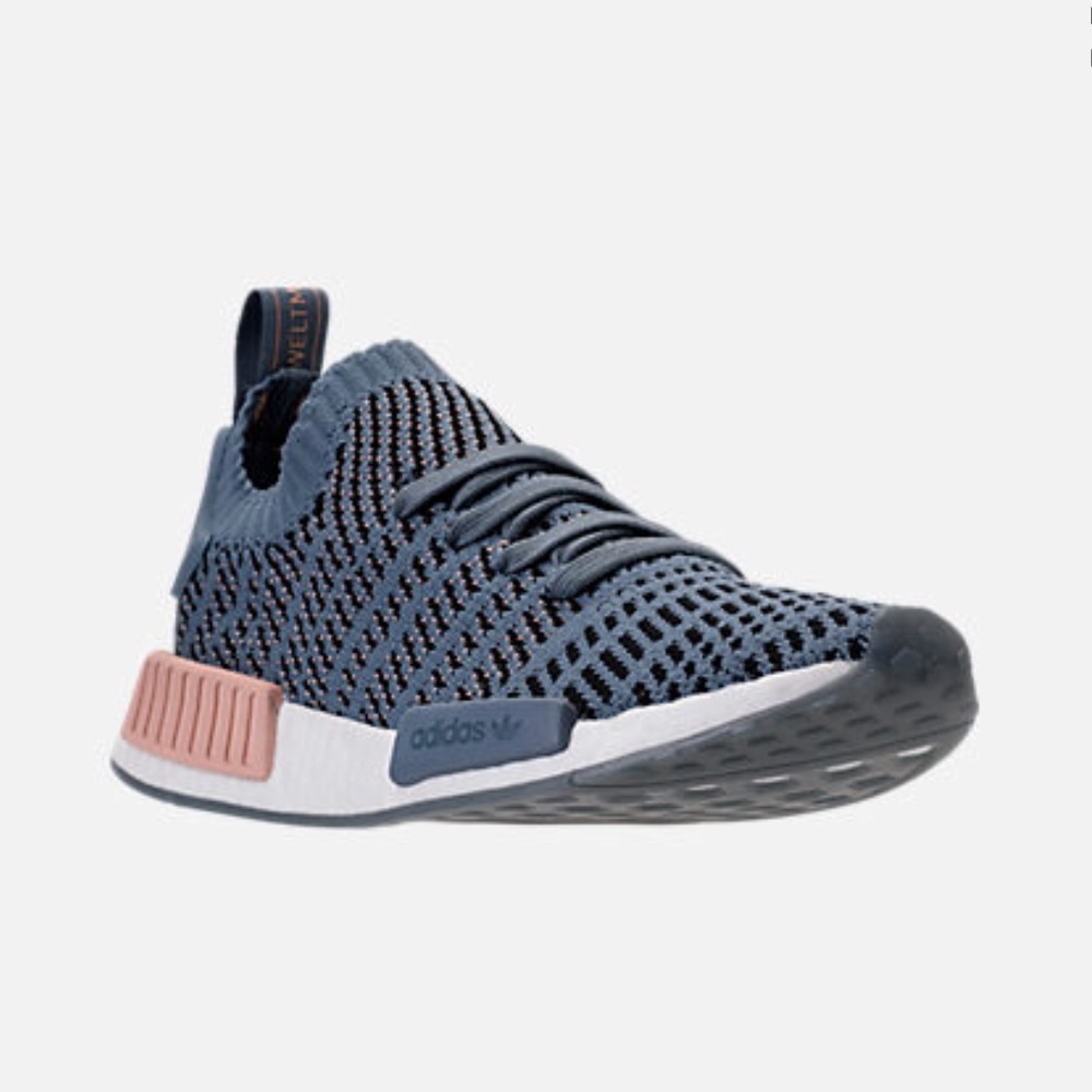 NEW WOMENS ADIDAS NMD’S‼️‼️